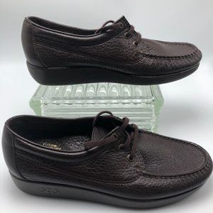 NEW! SAS Women's Brown Leather Shoes Size 9